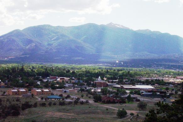 buena-vista-colorado-affordable-small-sunny-town