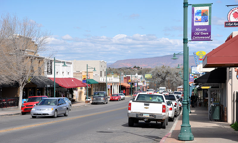 cottonwood-arizona-affordable-small-sunny-town