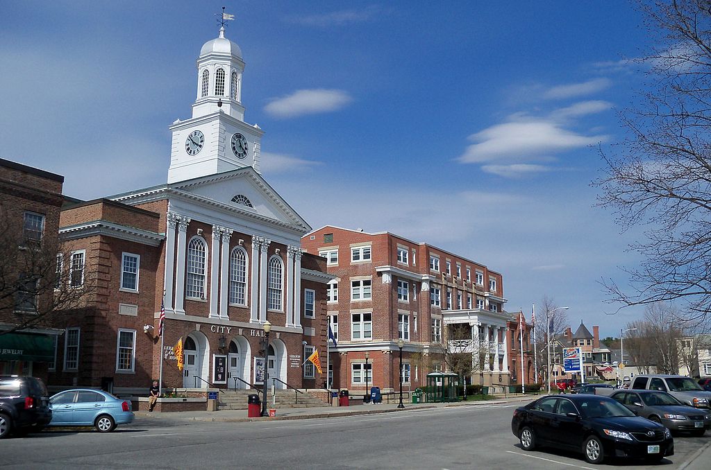 lebanon-new-hampshire-affordable-sunny-small-towns